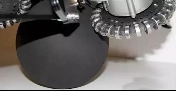 德國人又火了！奧迪將應用球形輪胎！