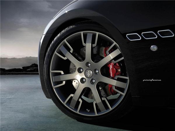 ，汽車材料,橡膠