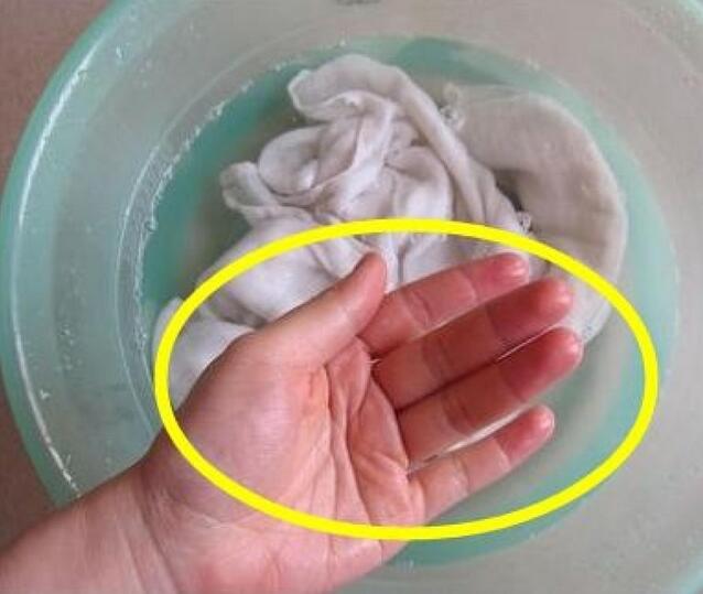 84消毒液可以漂白衣服嗎？